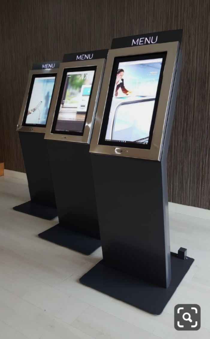 mesin kiosk anjungan informasi 22 inch potrait