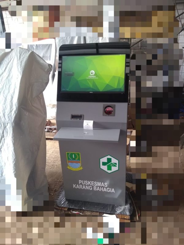 Mesin Kiosk Antrain Puskesmas 24 inchi